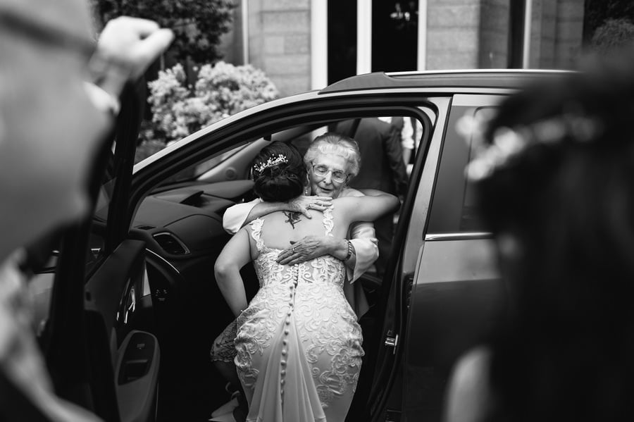 Tre Ysgawen Hall spring wedding