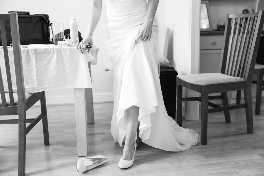 Tre Ysgawen Hall spring wedding