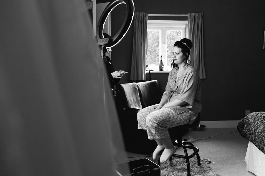 Tros yr afon wedding