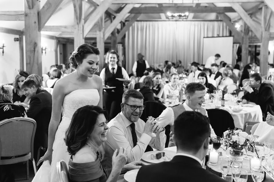sandhole oak barn wedding 5
