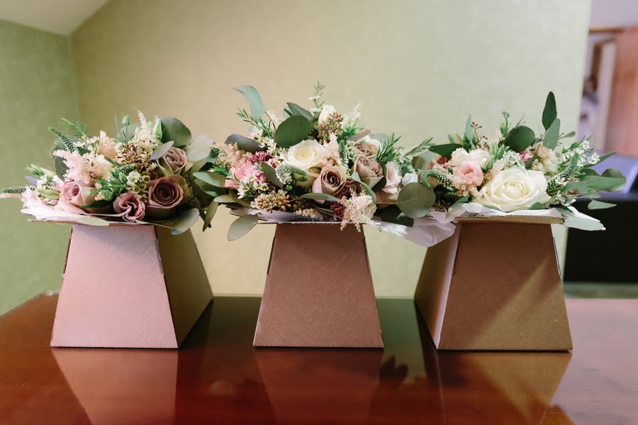 flower bouquets at Quay hotel and spa wedding