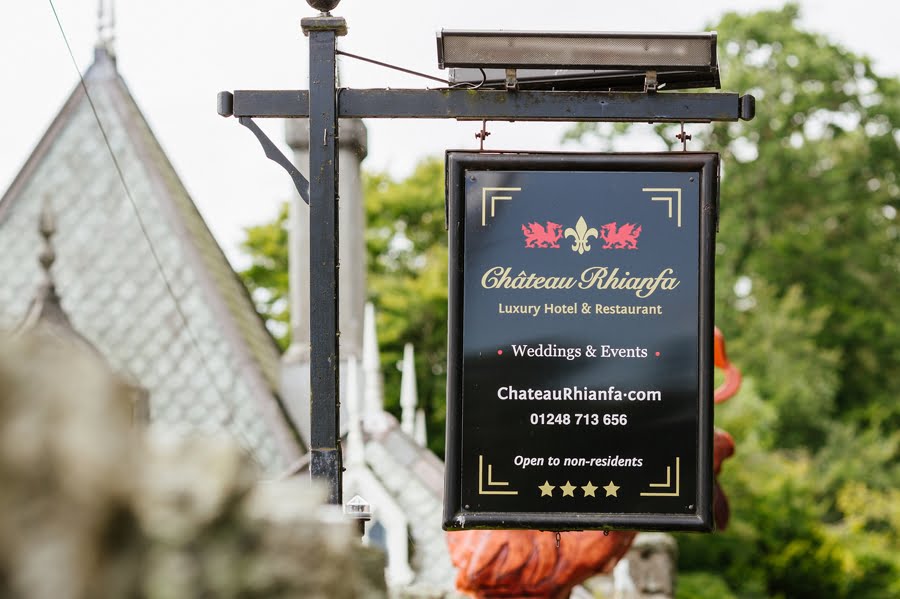 Chateau_Rhianfa_wedding_photographer-Williams 24