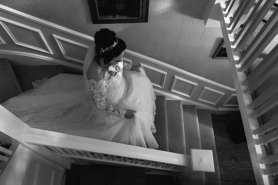 tros yr afon wedding