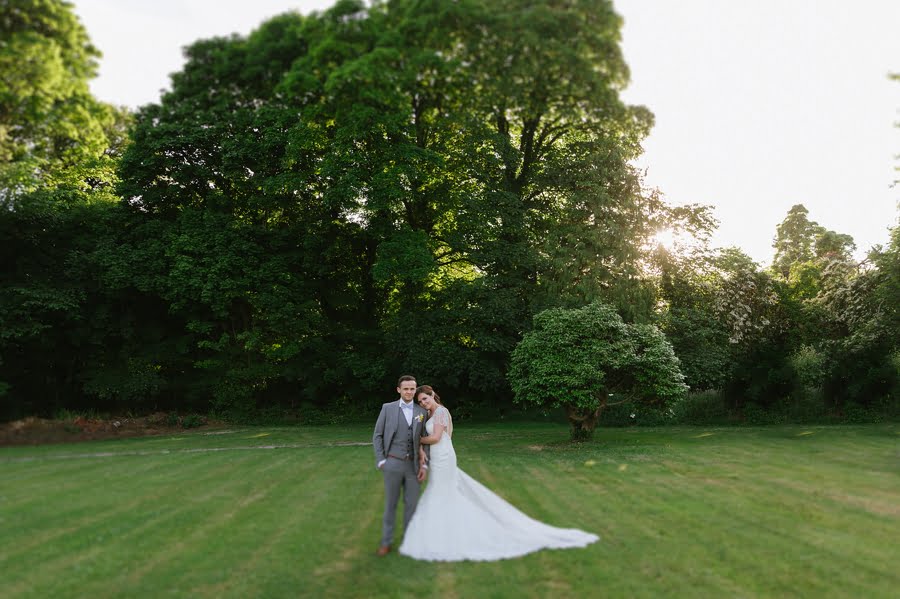 Bron_Eifion_wedding_photographer-Stores 118
