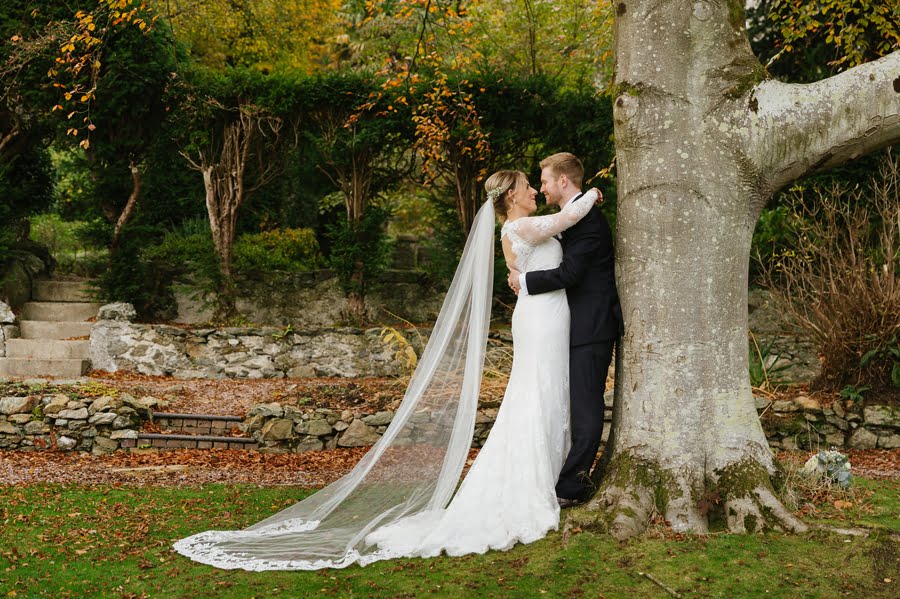 chateau_rhianfa_wedding_photographer-capper-75