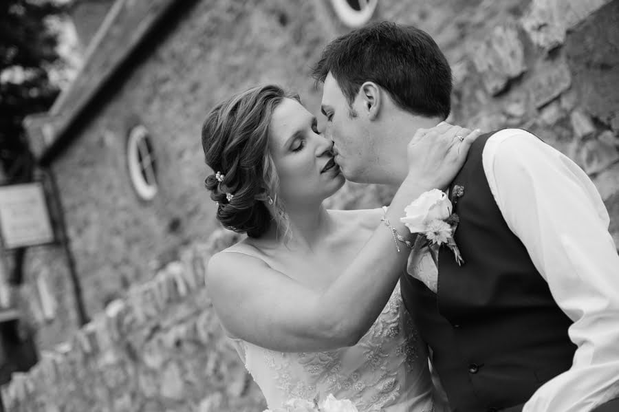 Bodnant welsh food wedding portraits 5