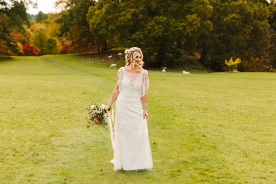Bridal shoot in Bodnant garden