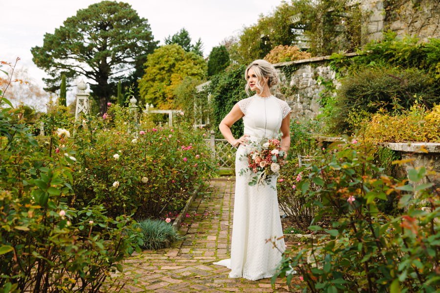 Bridal shoot in Bodnant garden