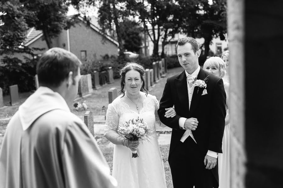 Weddings_on_Anglesey-Flinn 18