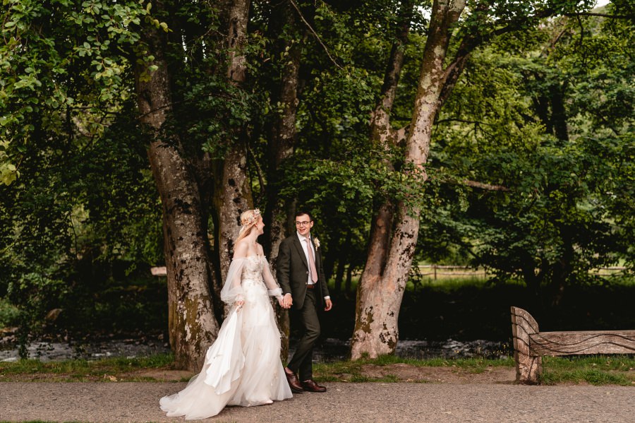 A June wedding at Ty Afon riverhouse