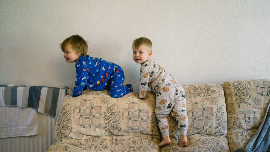 Autumn Faenol Fawr wedding