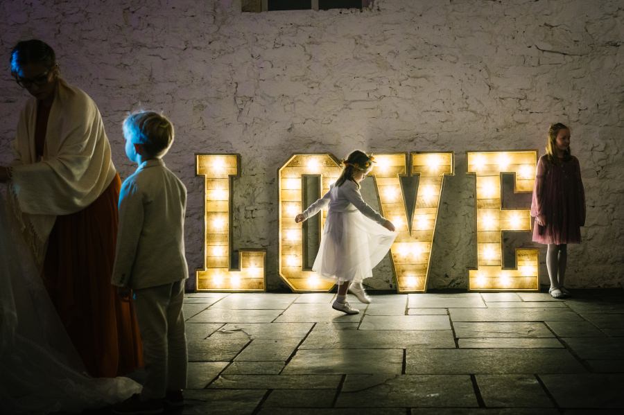 Autumn Faenol Fawr wedding