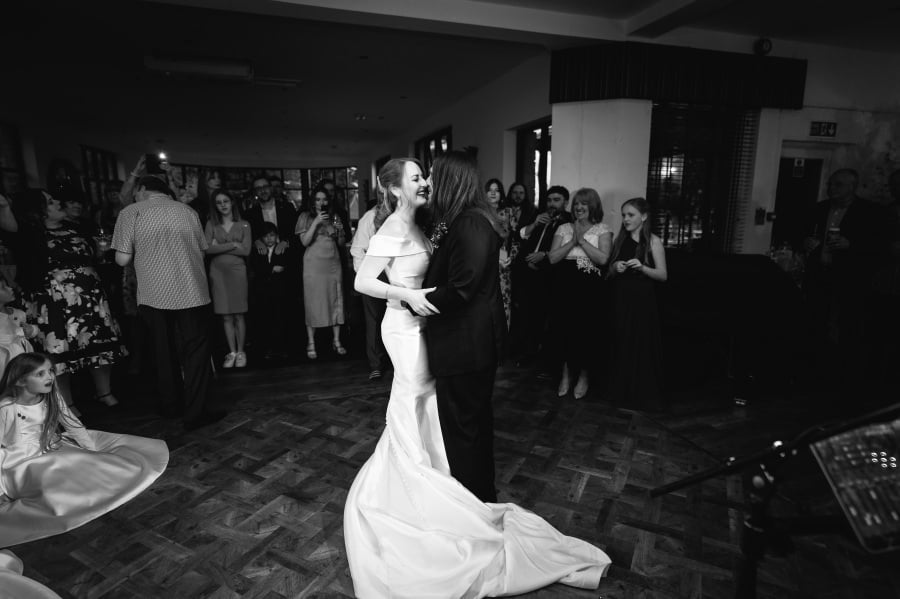 Spring wedding in Bron Eifion