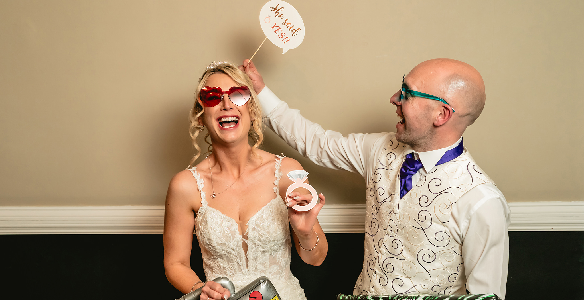 The BIG 2025 North Wales wedding photography review features image
