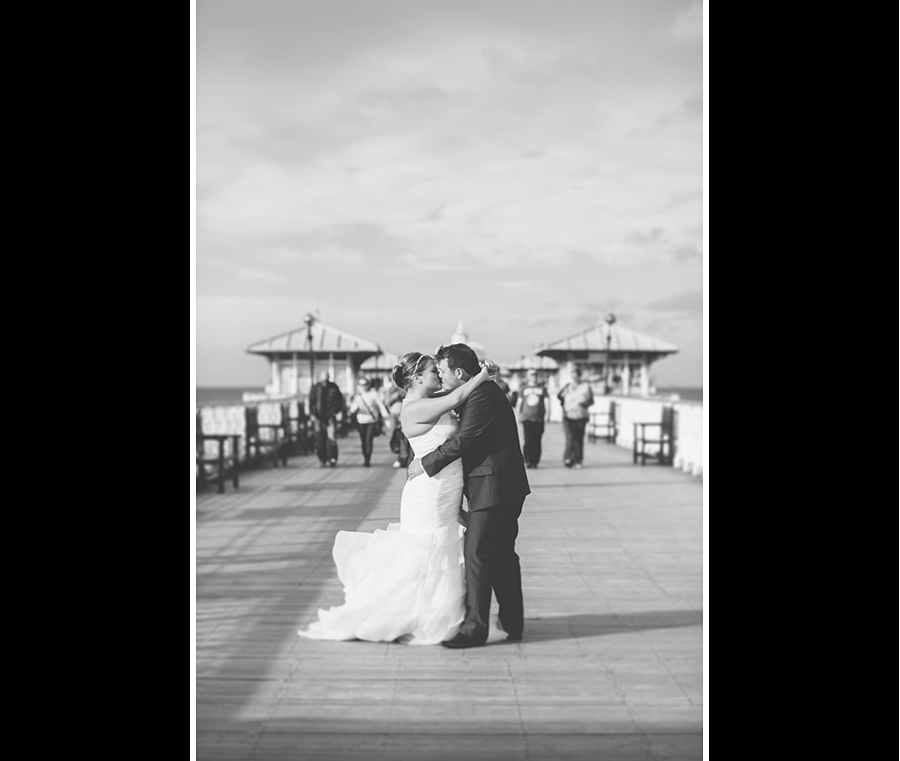 wedding photographer in llandudno