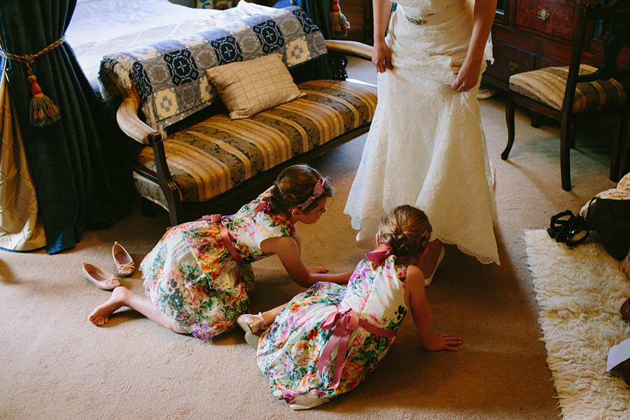 wedding photography at plas isaf