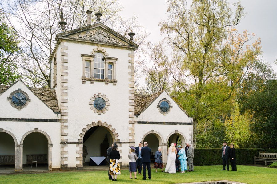 spring wedding at Bodnant Garden
