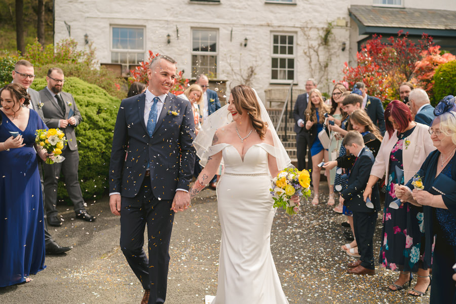 wedding venues - Ty Afon River House
