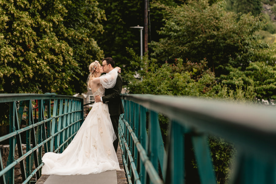 wedding venues - Ty Afon River House