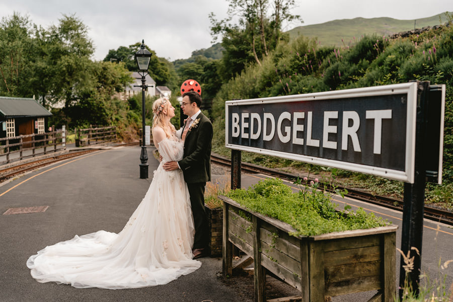 wedding venues - Ty Afon River House
